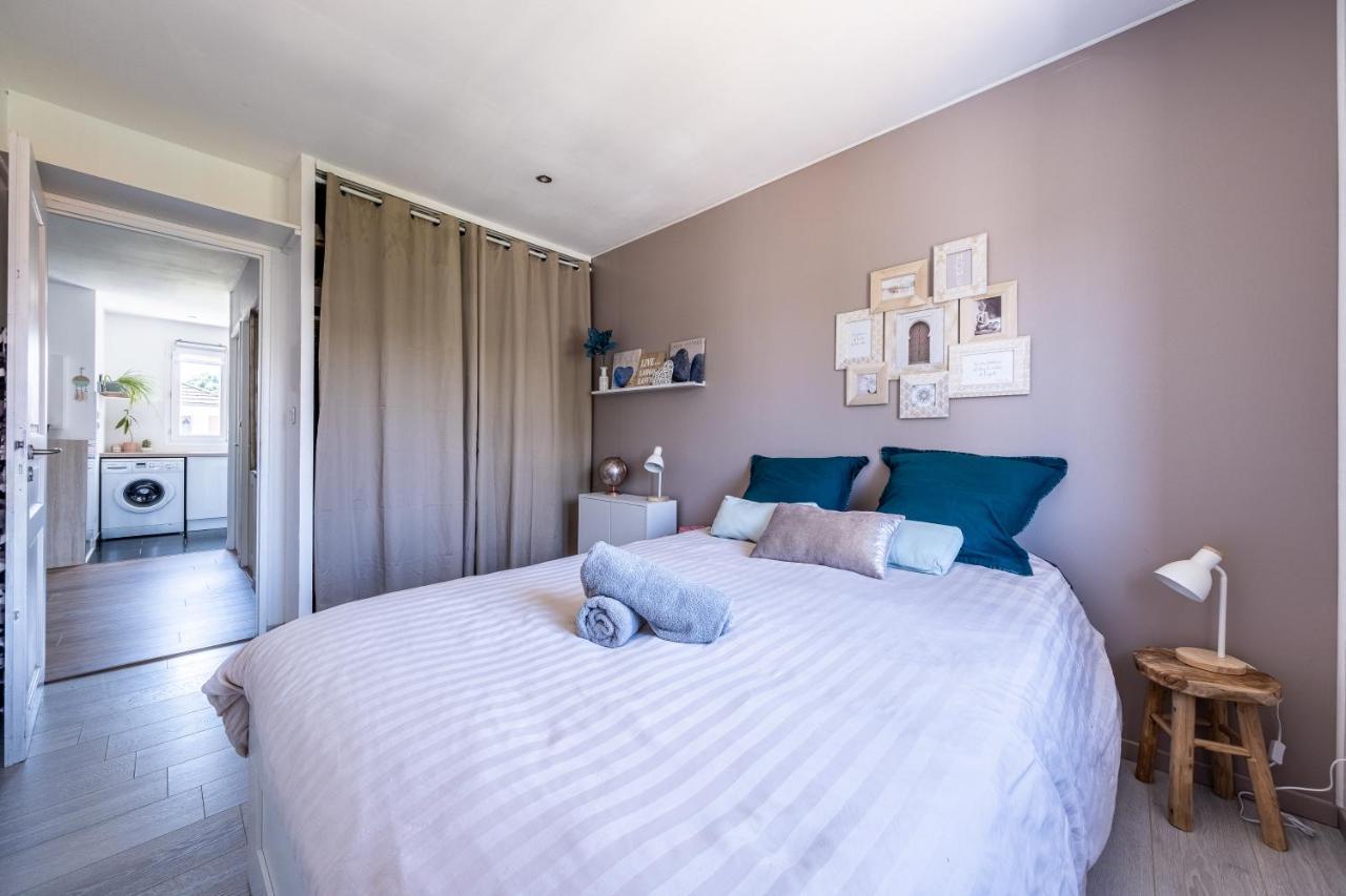 Confort Golf Disney Bailly-Romainvilliers Exteriör bild
